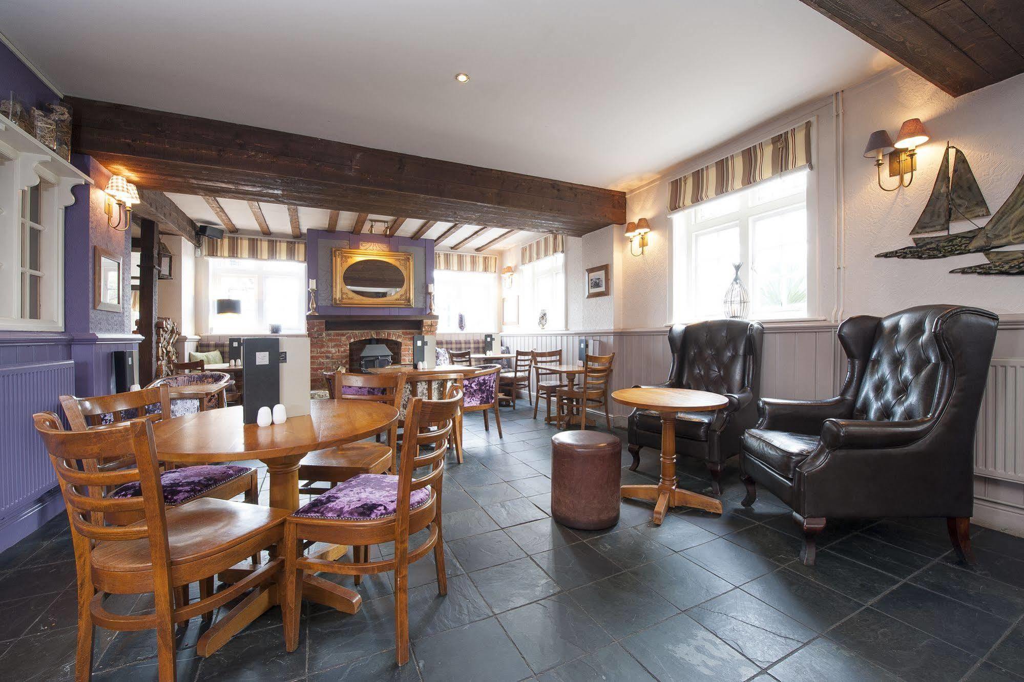 The Fishbourne Bed and Breakfast Fishbourne  Buitenkant foto